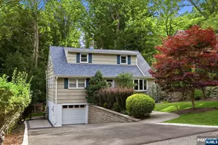 49 Pawnee Ave, Oakland, NJ 07436 - Photo 1