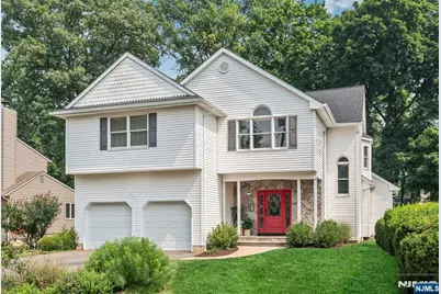 135 Bellair Road, Ridgewood, NJ 07450 - Photo 1