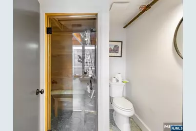 51 Greenwood Avenue 7 #7, Montclair, NJ 07042 - Photo 14