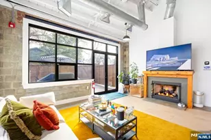 51 Greenwood Ave 7, Montclair, NJ 07042 - Photo 4