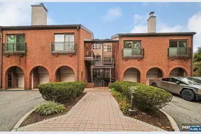 3 Whitman Court 1203 #1203, Teaneck Township, NJ 07666 - Photo 26