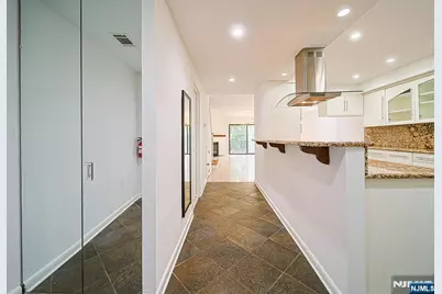 3 Whitman Court 1203 #1203, Teaneck Township, NJ 07666 - Photo 2