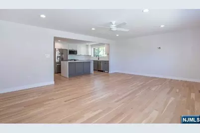 99 Baldwin Place 1 #1, Bloomfield, NJ 07003 - Photo 4