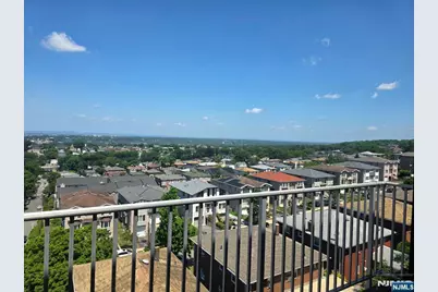 201 12th Street 19 #19, Palisades Park, NJ 07650 - Photo 4