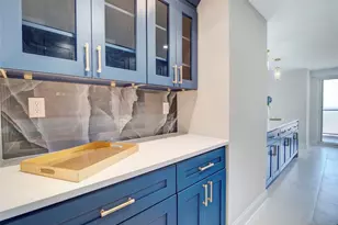 377 S Harrison Street 17F, East Orange, NJ 07018 - Photo 2