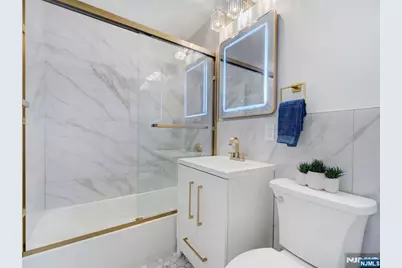 377 S Harrison Street 17F #17F, East Orange, NJ 07018 - Photo 10