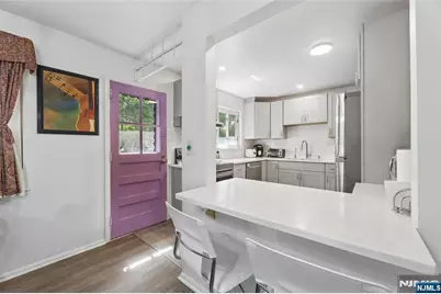 9 Smith Street, Closter, NJ 07624 - Photo 8