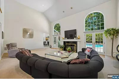 114 Valley Road, Allendale, NJ 07401 - Photo 8