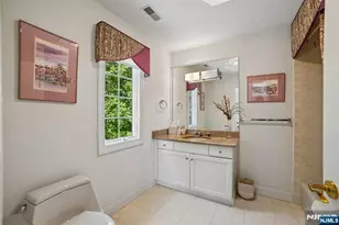 114 Valley Rd, Allendale, NJ 07401 - Photo 32