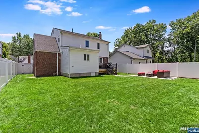 33-21 Southern Drive, Fair Lawn, NJ 07410 - Photo 20