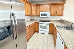 53 W Palisade Ave 402, Englewood, NJ 07631 - Photo 2
