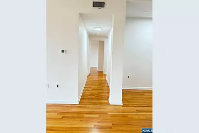 53 W Palisade Avenue 402 #402, Englewood, NJ 07631 - Photo 12