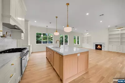 331 Martom Road, Wyckoff Township, NJ 07481 - Photo 10