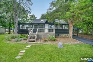 53 Lakeview Dr, West Milford, NJ 07480 - Photo 26