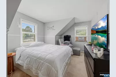 33 Prospect Street, Paramus, NJ 07652 - Photo 22