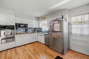 33 Prospect St, Paramus, NJ 07652 - Photo 12