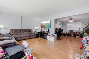 33 Prospect St, Paramus, NJ 07652 - Photo 6
