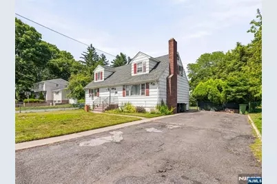 33 Prospect Street, Paramus, NJ 07652 - Photo 2