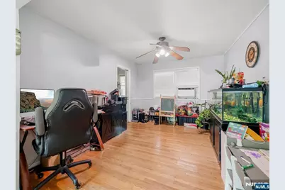 33 Prospect Street, Paramus, NJ 07652 - Photo 8