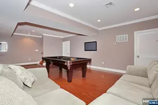 39 Burton Ave, Hasbrouck Heights, NJ 07604 - Photo 46
