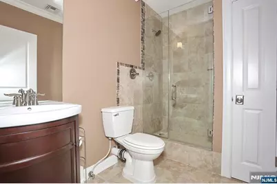39 Burton Avenue, Hasbrouck Heights, NJ 07604 - Photo 48
