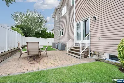 39 Burton Avenue, Hasbrouck Heights, NJ 07604 - Photo 50
