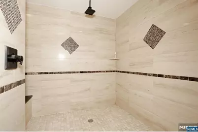 39 Burton Avenue, Hasbrouck Heights, NJ 07604 - Photo 30