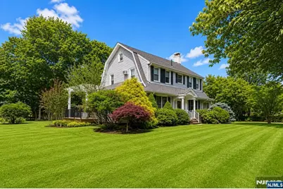431 Maitland Avenue, Teaneck Township, NJ 07666 - Photo 18