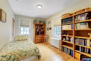 431 Maitland Ave, Teaneck Township, NJ 07666 - Photo 14
