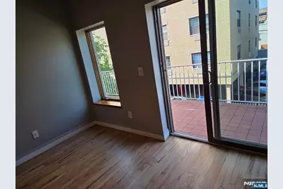 513 25th, Union City, NJ 07087 - Photo 4