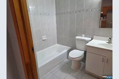 513 25th, Union City, NJ 07087 - Photo 8