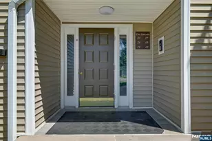 15 Presidential Dr 15, Englewood, NJ 07631 - Photo 2
