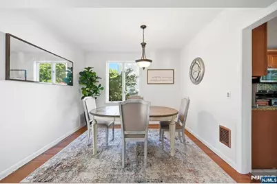 120 Johnson Avenue, Bergenfield, NJ 07621 - Photo 14