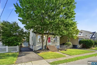 120 Johnson Avenue, Bergenfield, NJ 07621 - Photo 28