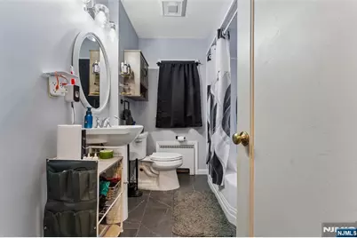 116 Pasadena Avenue, Hasbrouck Heights, NJ 07604 - Photo 10