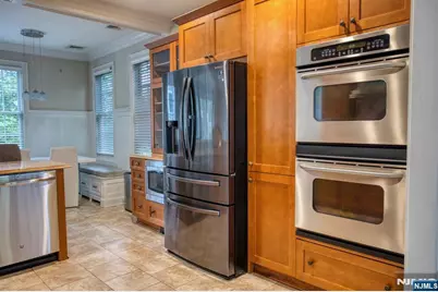20 Wayne Avenue, River Edge, NJ 07661 - Photo 8
