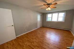 35 S Willow Street A1, Montclair, NJ 07042 - Photo 8