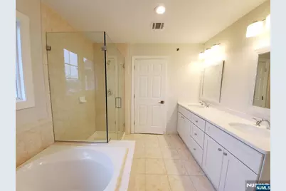 67 Birch Street 310 #310, Ridgefield Park, NJ 07660 - Photo 6