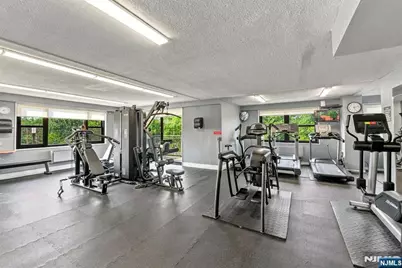 7855 Boulevard East 20F #20F, North Bergen, NJ 07047 - Photo 32
