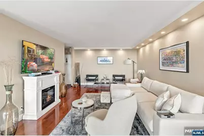 7855 Boulevard East 20F #20F, North Bergen, NJ 07047 - Photo 6