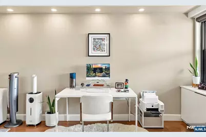 7855 Boulevard East 20F #20F, North Bergen, NJ 07047 - Photo 10