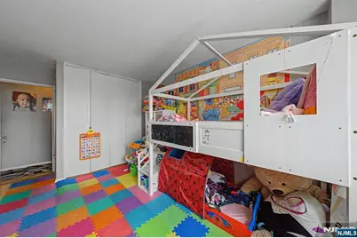 2000 Linwood Avenue 10R #10R, Fort Lee, NJ 07024 - Photo 14