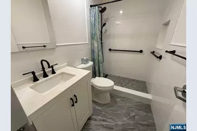 747 Riverside Avenue A1 #A1, Lyndhurst Township, NJ 07071 - Photo 12