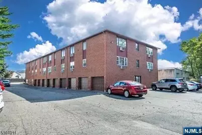 747 Riverside Avenue A1 #A1, Lyndhurst Township, NJ 07071 - Photo 2