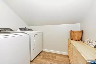 69 Wyckoff Avenue, Waldwick, NJ 07463 - Photo 20