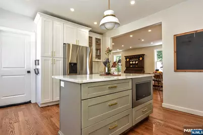 69 Wyckoff Avenue, Waldwick, NJ 07463 - Photo 12
