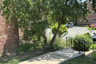 65 Hawthorne Pl, Montclair, NJ 07042 - Photo 4