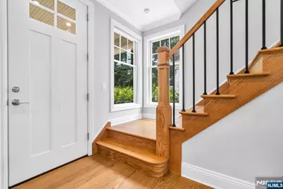 16 Storms Avenue, Park Ridge, NJ 07656 - Photo 6