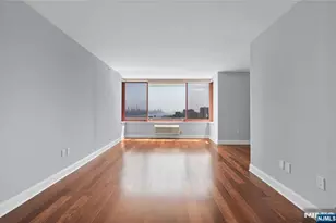 100 Old Palisade Road 2909, Fort Lee, NJ 07024 - Photo 4