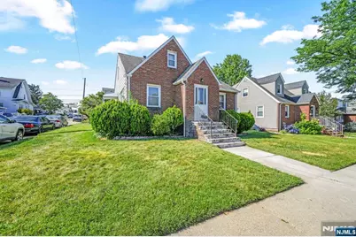 95 E 7th Street, Clifton, NJ 07011 - Photo 2
